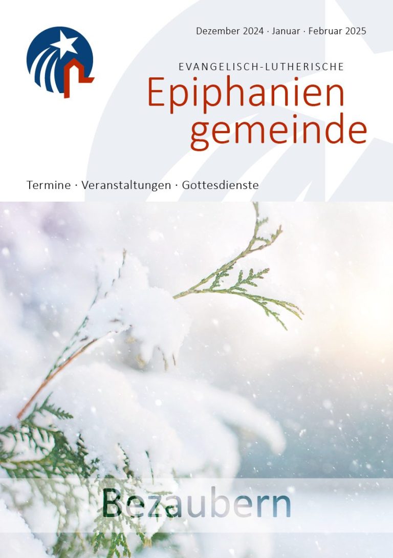 Gemeindebrief Cover: mit winterlicher Schneelandschaft und Tannenzweigen, Headline "Bezaubern".